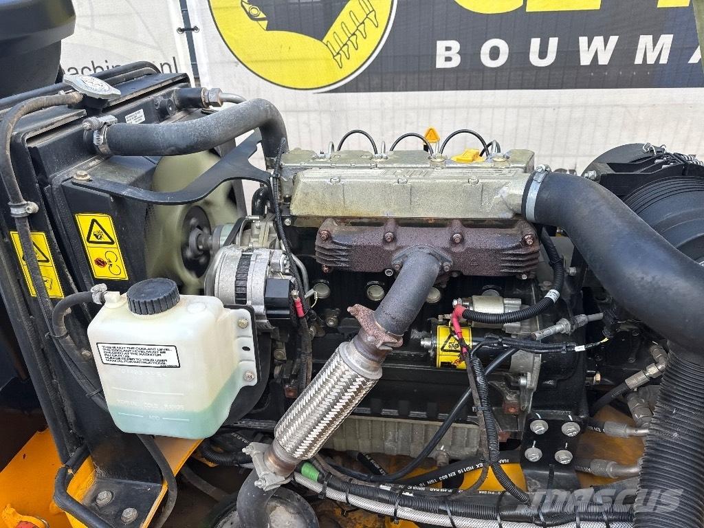 JCB VMT 430-130 雙輪滾壓機