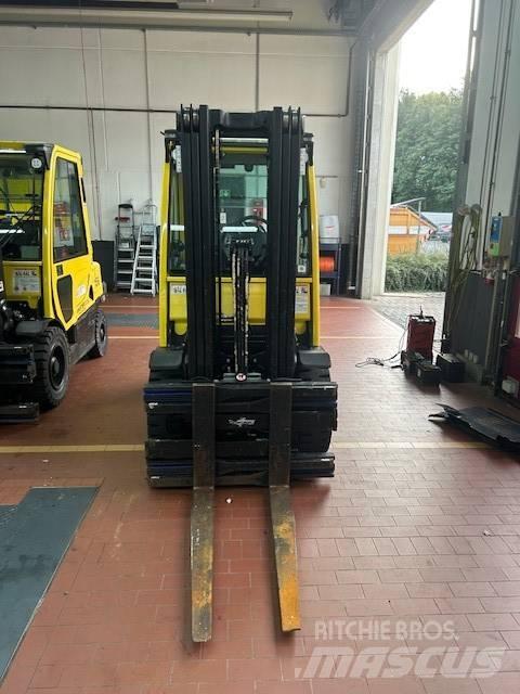 Hyster H 2.5 FT 柴油卡車