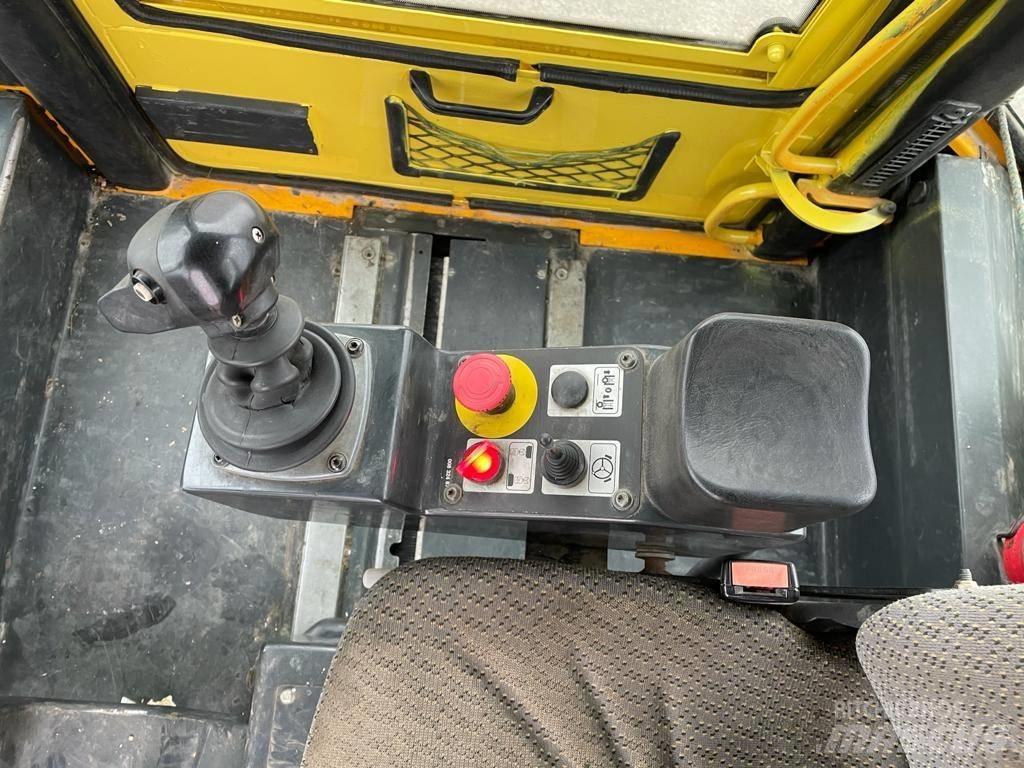 Bomag BW 170 AD 雙輪滾壓機