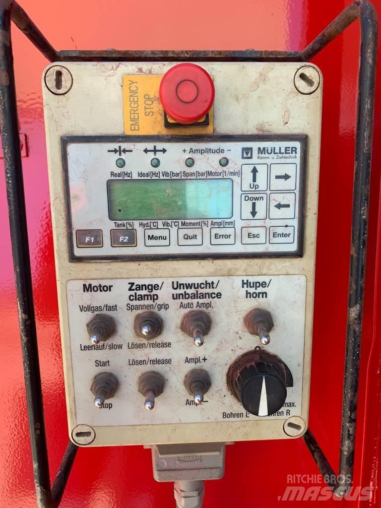 Müller MS-40HFV 振動打樁機