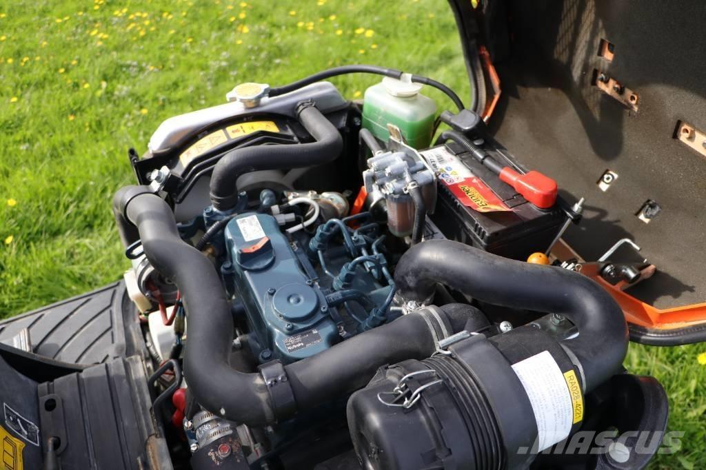 Kubota U10-3 小型挖土機/掘鑿機<7t(小型挖掘機)