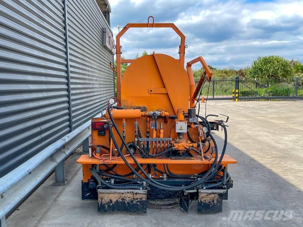 Strassmayr S25/500-G 瀝青噴灑器