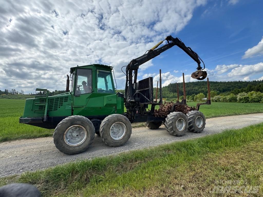 Valmet 860 集運機