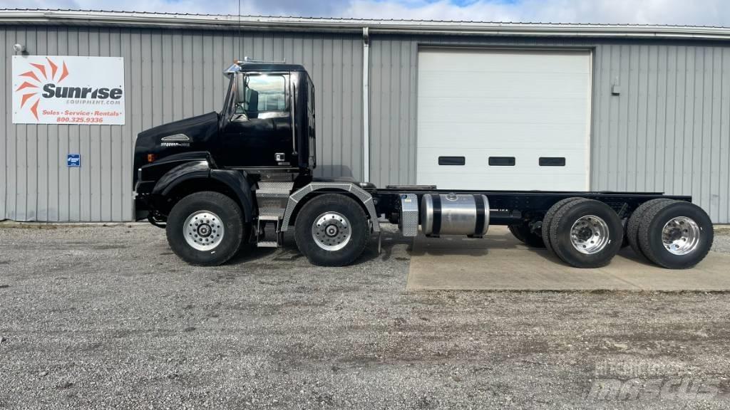 Western Star 4800TS 商用底盤車