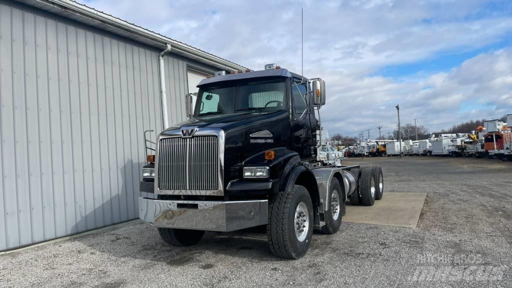 Western Star 4800TS 商用底盤車