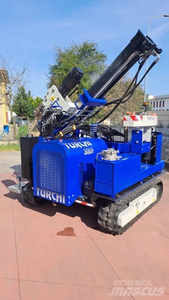  Turchi 300 F 打樁機