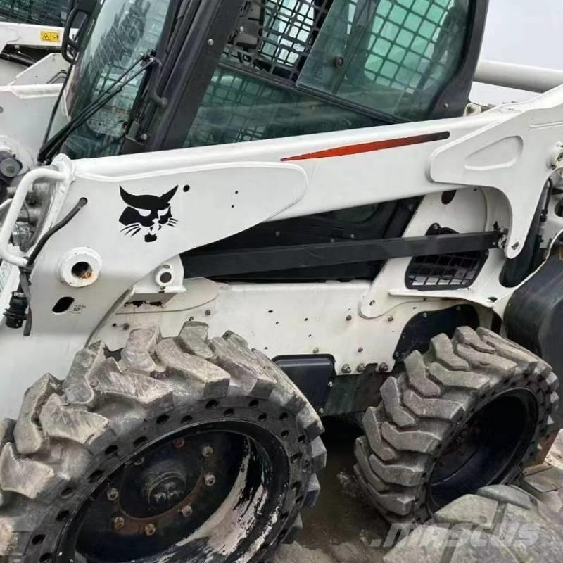 Bobcat S 750 滑移轉向裝載機