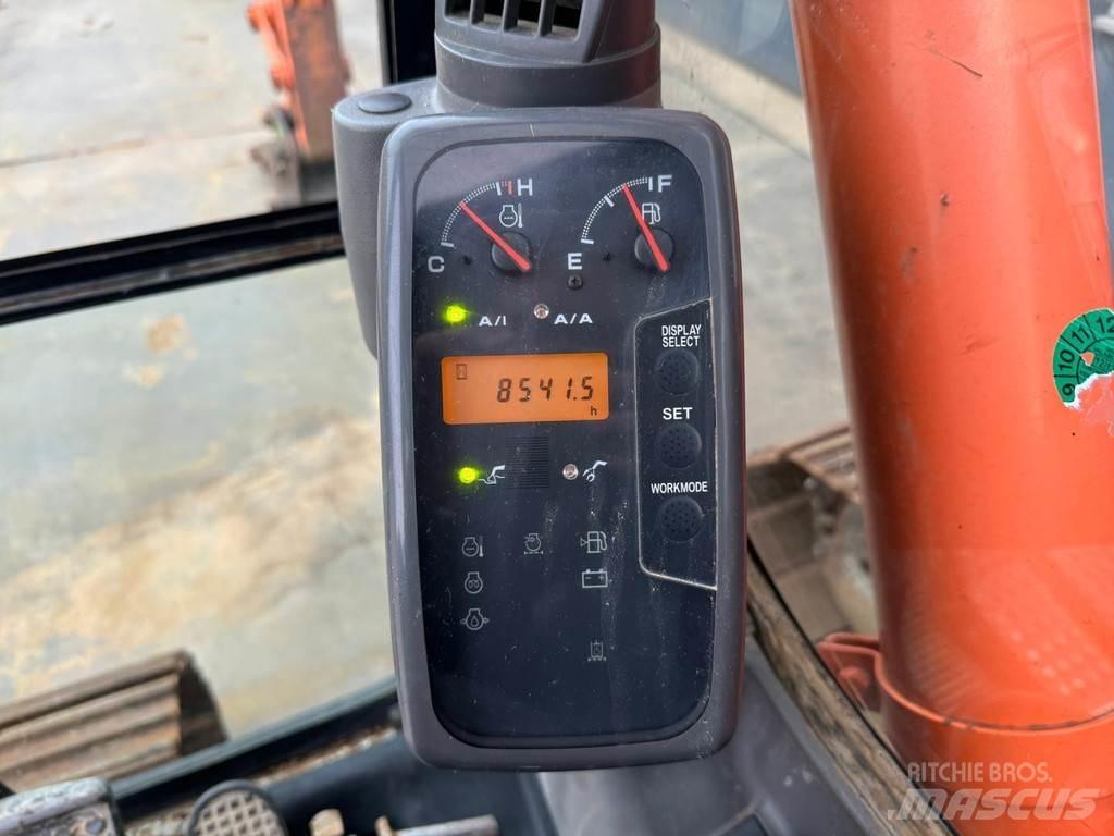 Hitachi ZX135US 履帶式 挖土機/掘鑿機/挖掘機