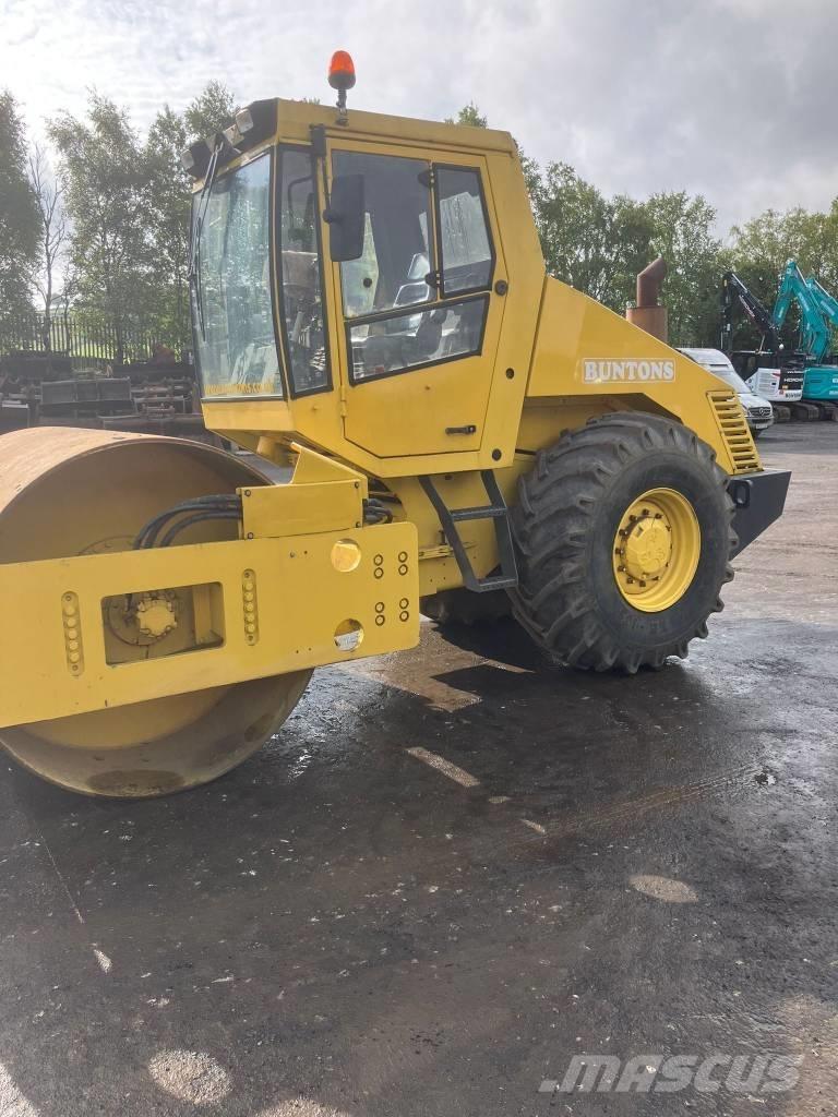 Bomag BW 213 單輪滾壓機