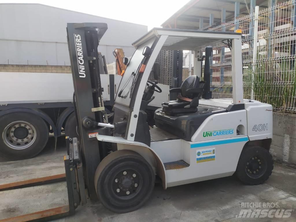 UniCarriers D1F4A40Q 鏟裝機