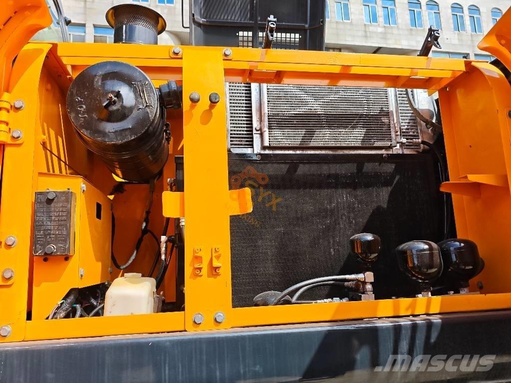 Hyundai 210W-9 旋轉式挖土機/掘鑿機/挖掘機