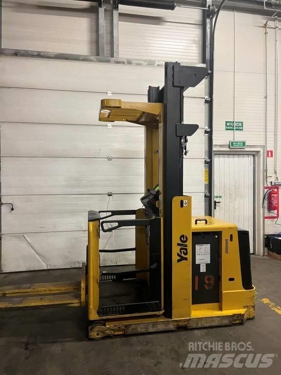 Yale MO 10 E 高舉式裝載機