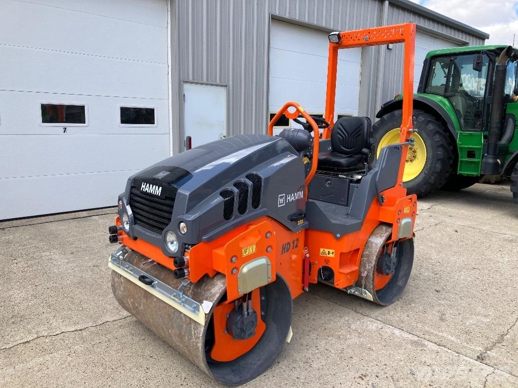 Hamm HD 12 VV 雙輪滾壓機