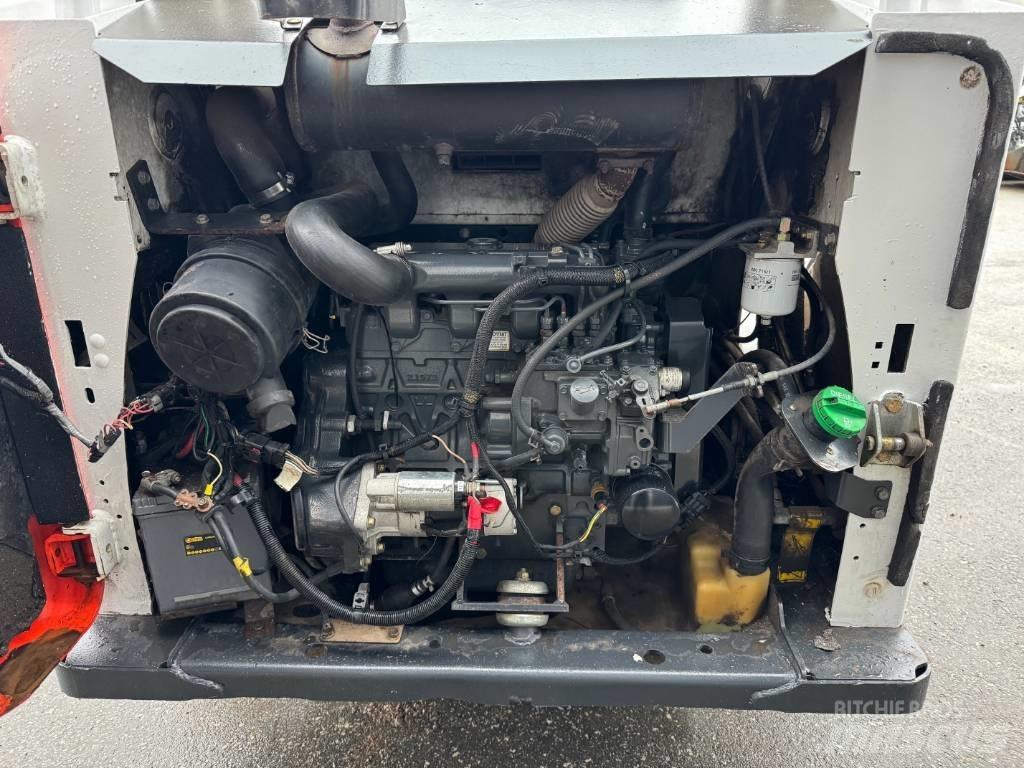 Bobcat S 530 滑移轉向裝載機