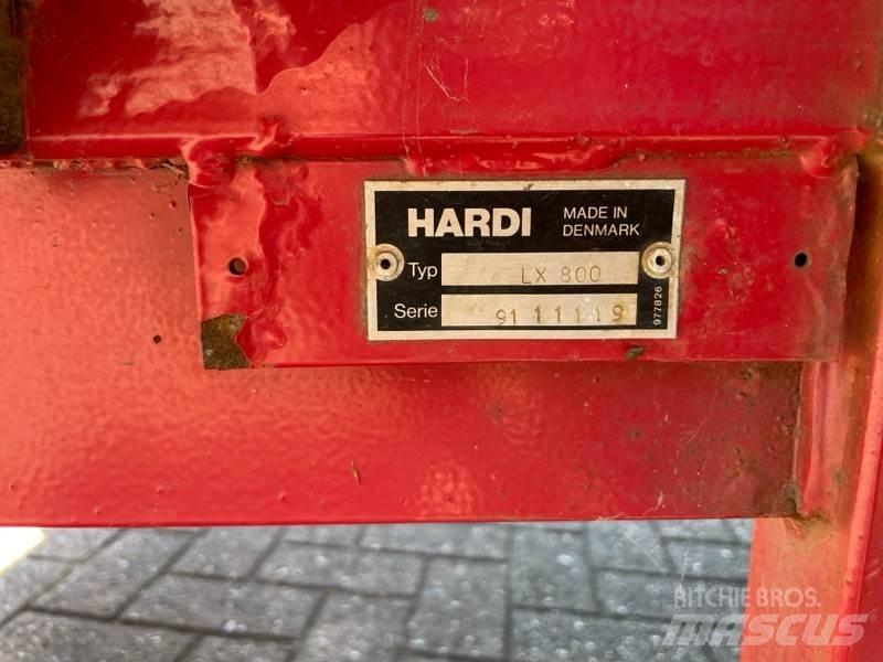 Hardi LX 800 牽引式噴霧機