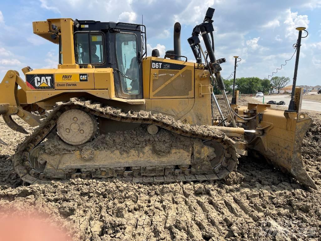 CAT D 6 T XW VP 履帶推土機