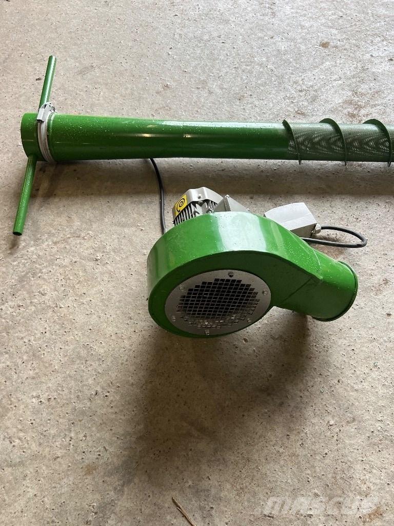  Crocus Kornbelufter 其他農業機械