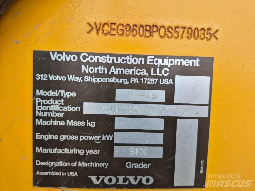 Volvo G 960B 平土機
