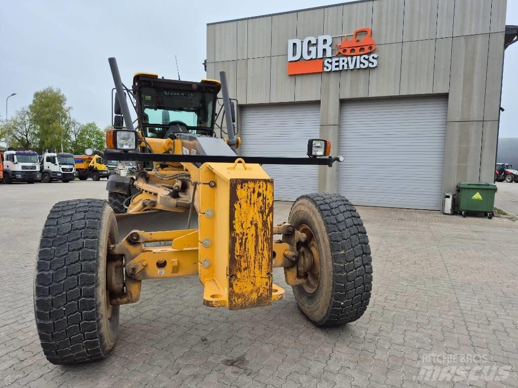 Volvo G 960B 平土機