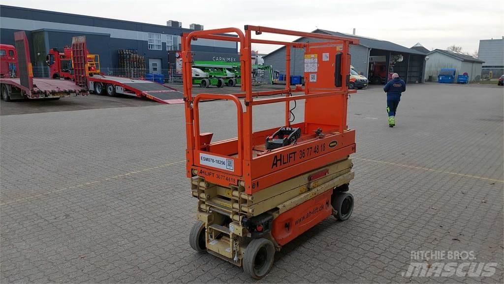 JLG 1930ES 剪式升降機