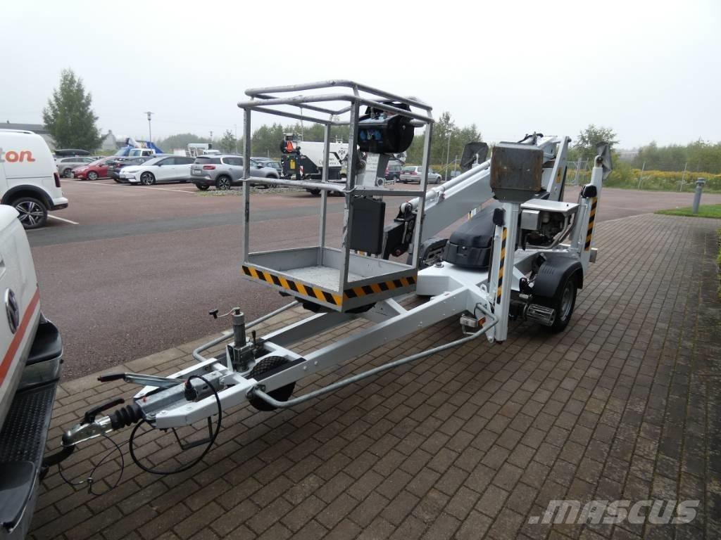 Dino 120 T Skylift 拖車裝載高空作業平台