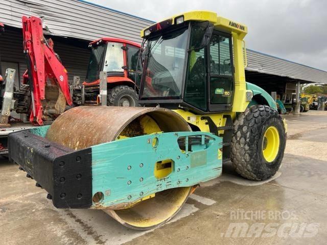 Ammann ASC 150 D 單輪滾壓機