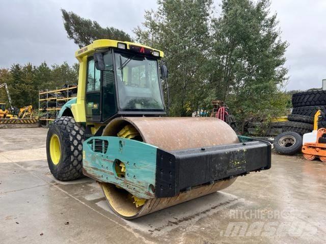 Ammann ASC 150 D 單輪滾壓機