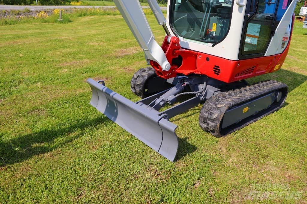 Takeuchi TB216 小型挖土機/掘鑿機<7t(小型挖掘機)