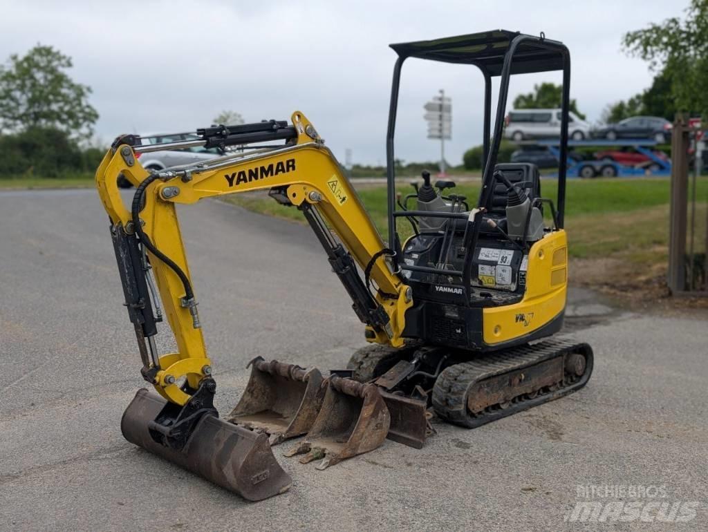 Yanmar Vio 17 小型挖土機/掘鑿機<7t(小型挖掘機)