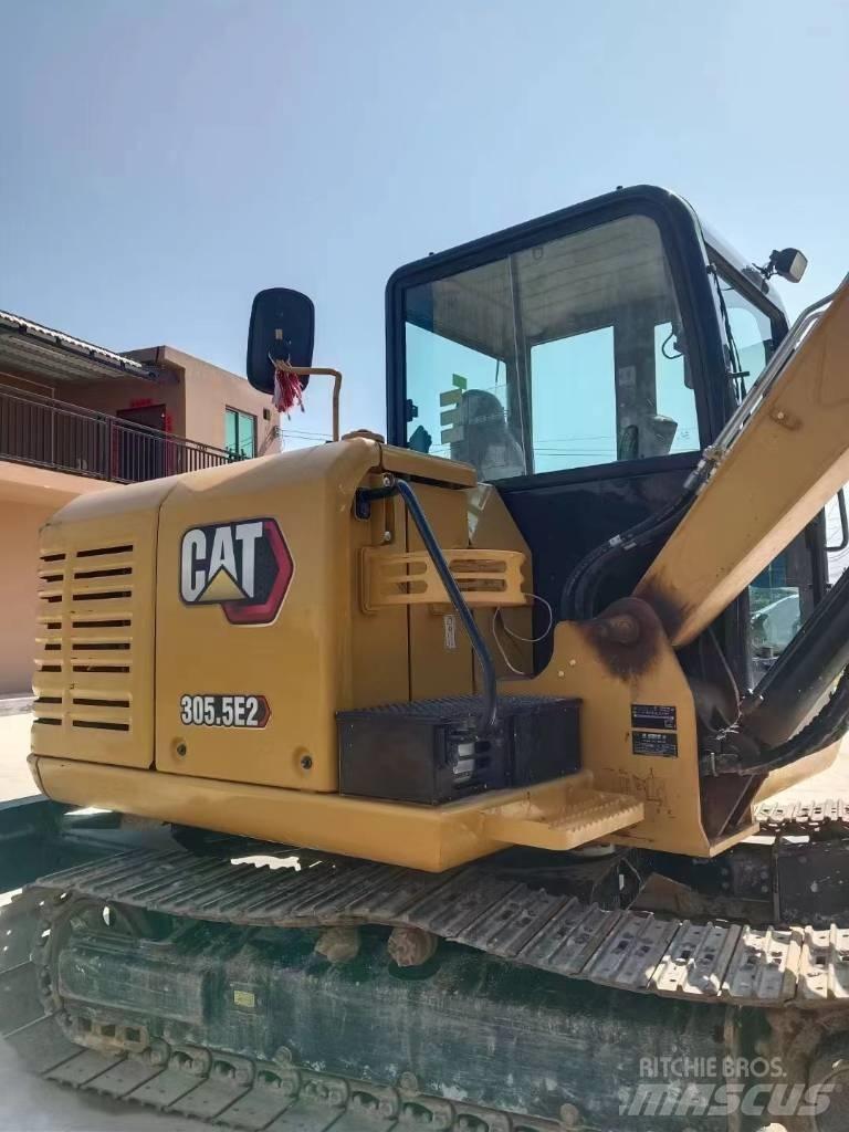 CAT 305.5 E2 小型挖土機/掘鑿機<7t(小型挖掘機)