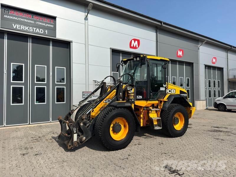 JCB 413 2.800h 輪胎式裝載機