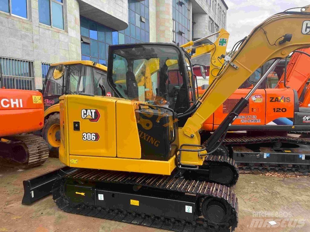 CAT 306 小型挖土機/掘鑿機<7t(小型挖掘機)