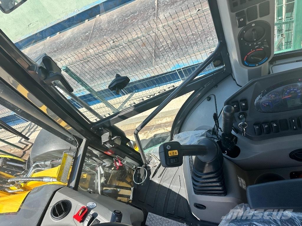 New Holland B 115 B 反鏟裝載機