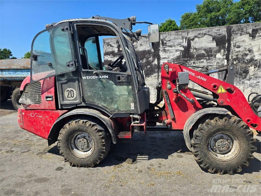 Weidemann 2070 CX 滑移轉向裝載機
