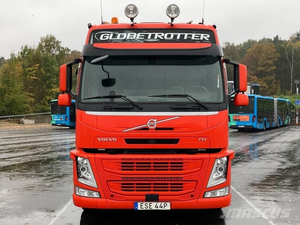 Volvo FM 吊鉤式起重車