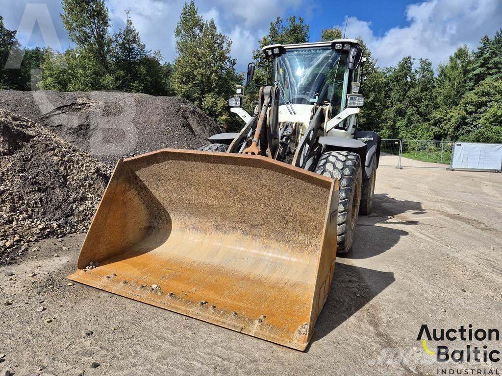 Volvo L 90 輪胎式裝載機
