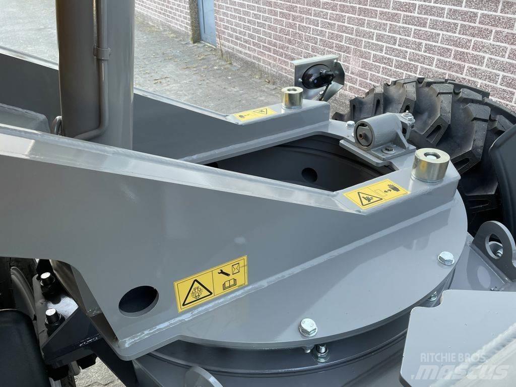 Paus AKR 9040 側卸礦車