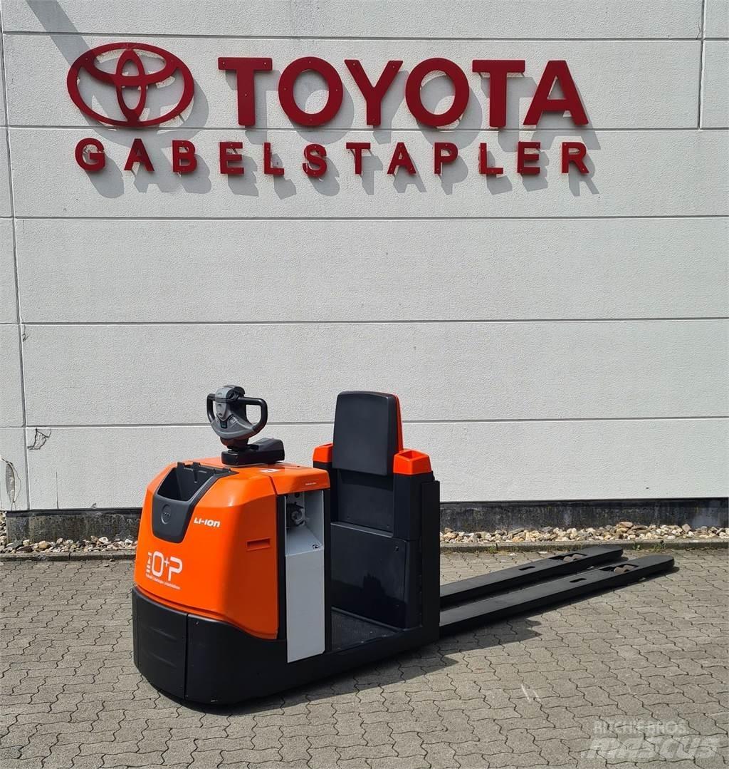 Toyota OSE 250 低架裝載機