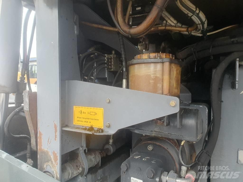Vögele S 1800-2 瀝青攤舖機/鋪路機