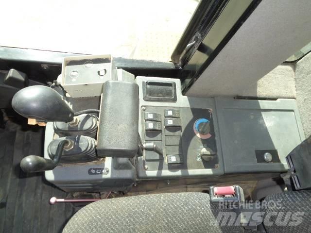 CAT 938 G II 輪胎式裝載機