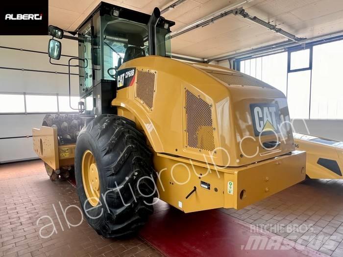 CAT CP68B 單輪滾壓機