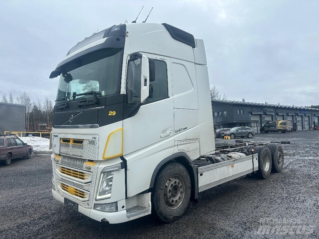Volvo FH13 540 6x2*4 商用底盤車