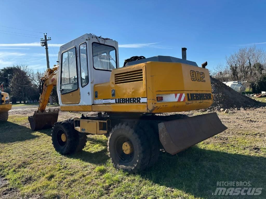 Liebherr 902 旋轉式挖土機/掘鑿機/挖掘機