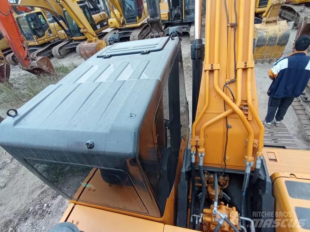 Hyundai Robex 215-9T 履帶式 挖土機/掘鑿機/挖掘機