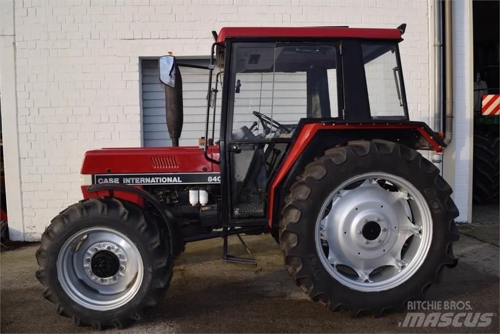 Case IH 840 曳引機