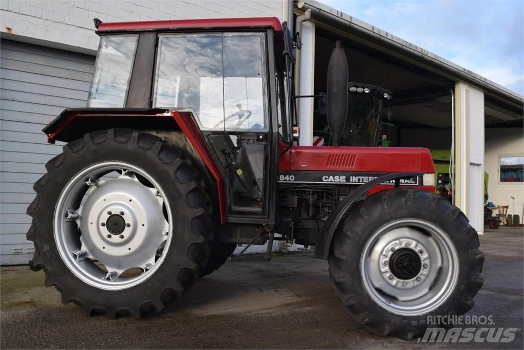 Case IH 840 曳引機