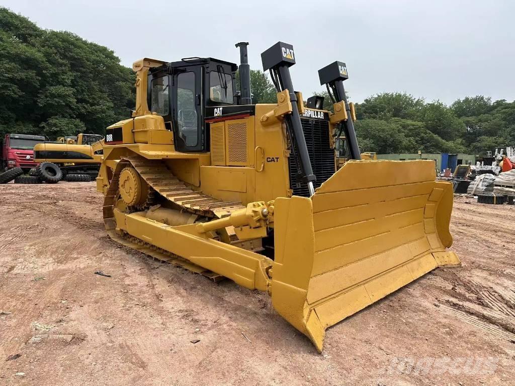 CAT D8R 履帶推土機