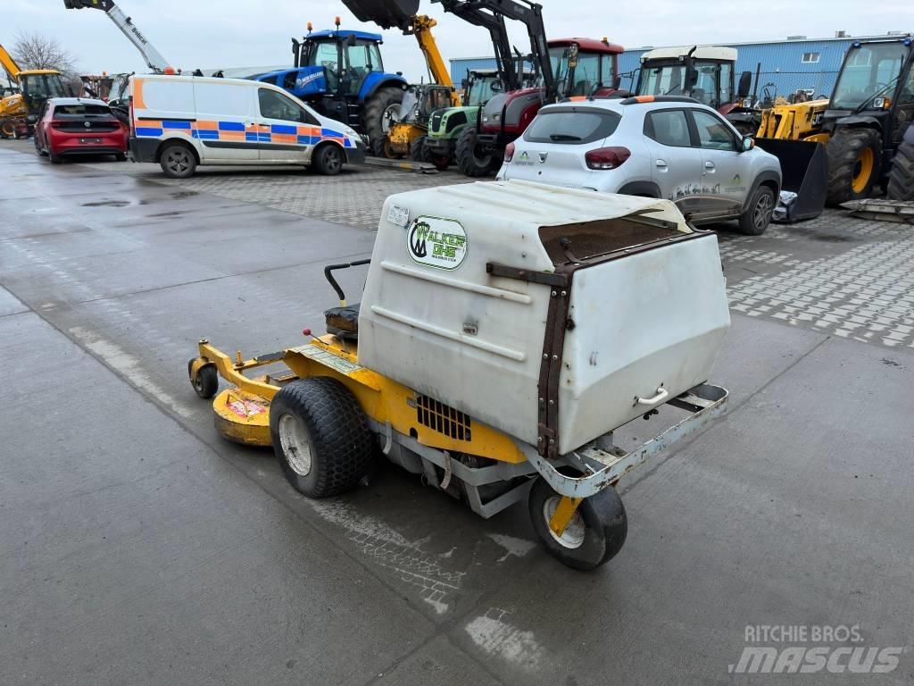 Walker MFG 騎乘式割草機