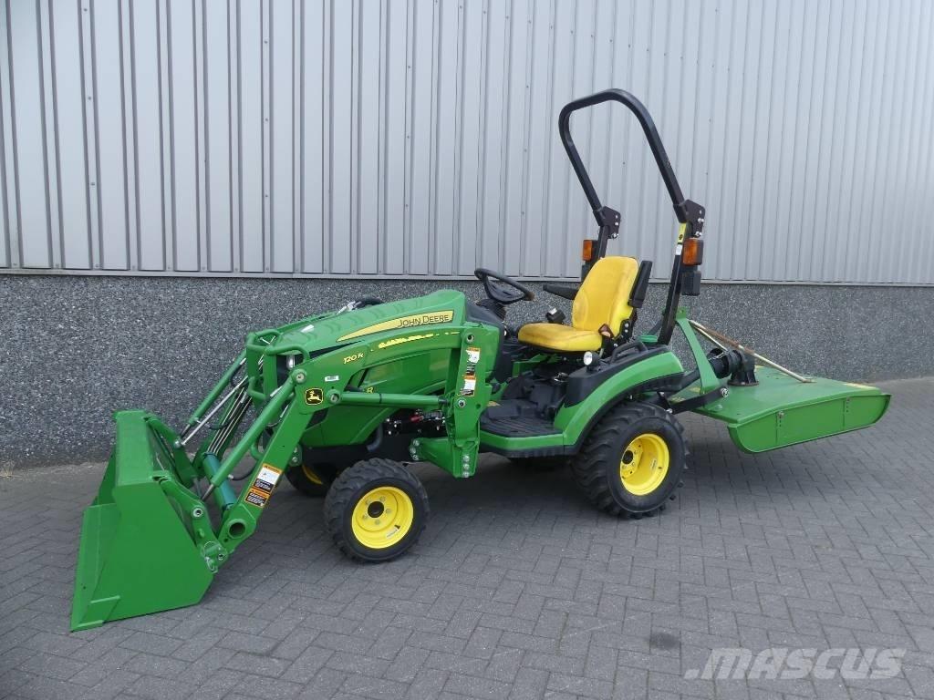John Deere 1025 R 曳引機