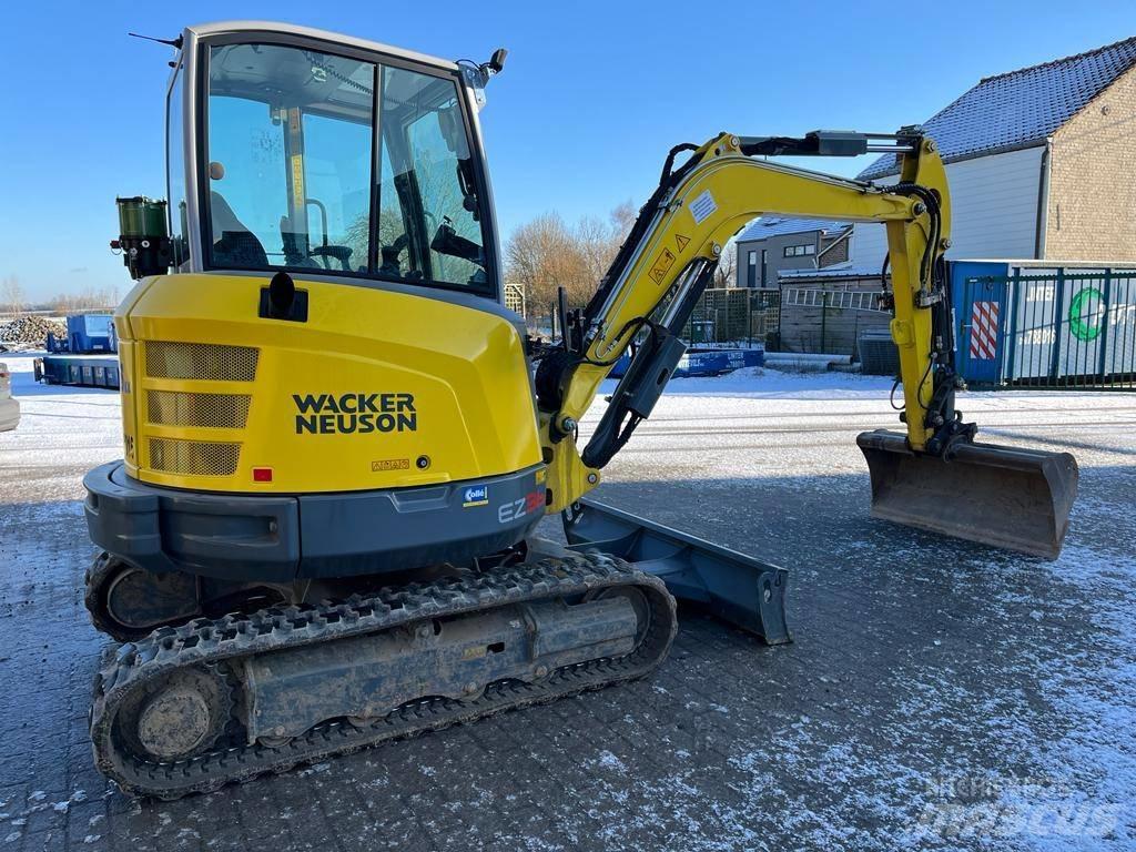 Wacker Neuson EZ 36 小型挖土機/掘鑿機<7t(小型挖掘機)